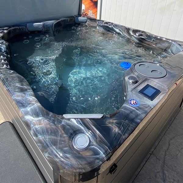 Hot Tubs & Spas